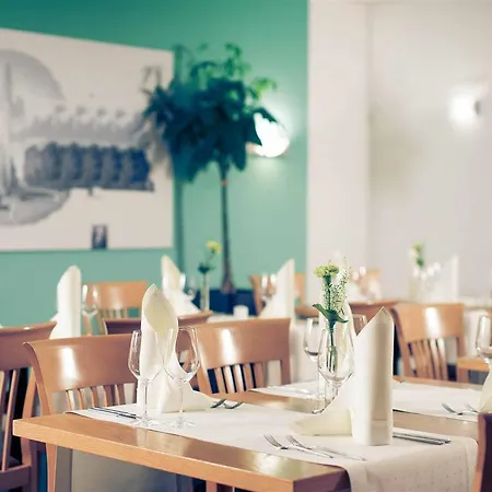 Hotel Mercure Oldenburger Allee
